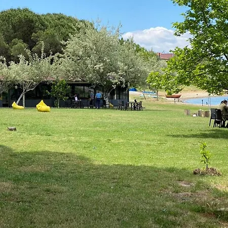 Astroia Butik Otel&bilim Kampi Hotel Lapseki