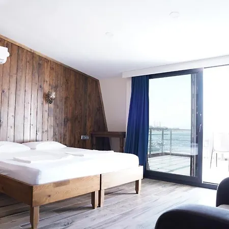 Hotel Astroia Butik Otel&bilim Kampi Lapseki