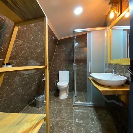 Astroia Butik Otel&bilim Kampi Hotel Lapseki