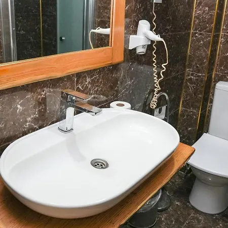 Astroia Butik Otel&bilim Kampi * Lapseki